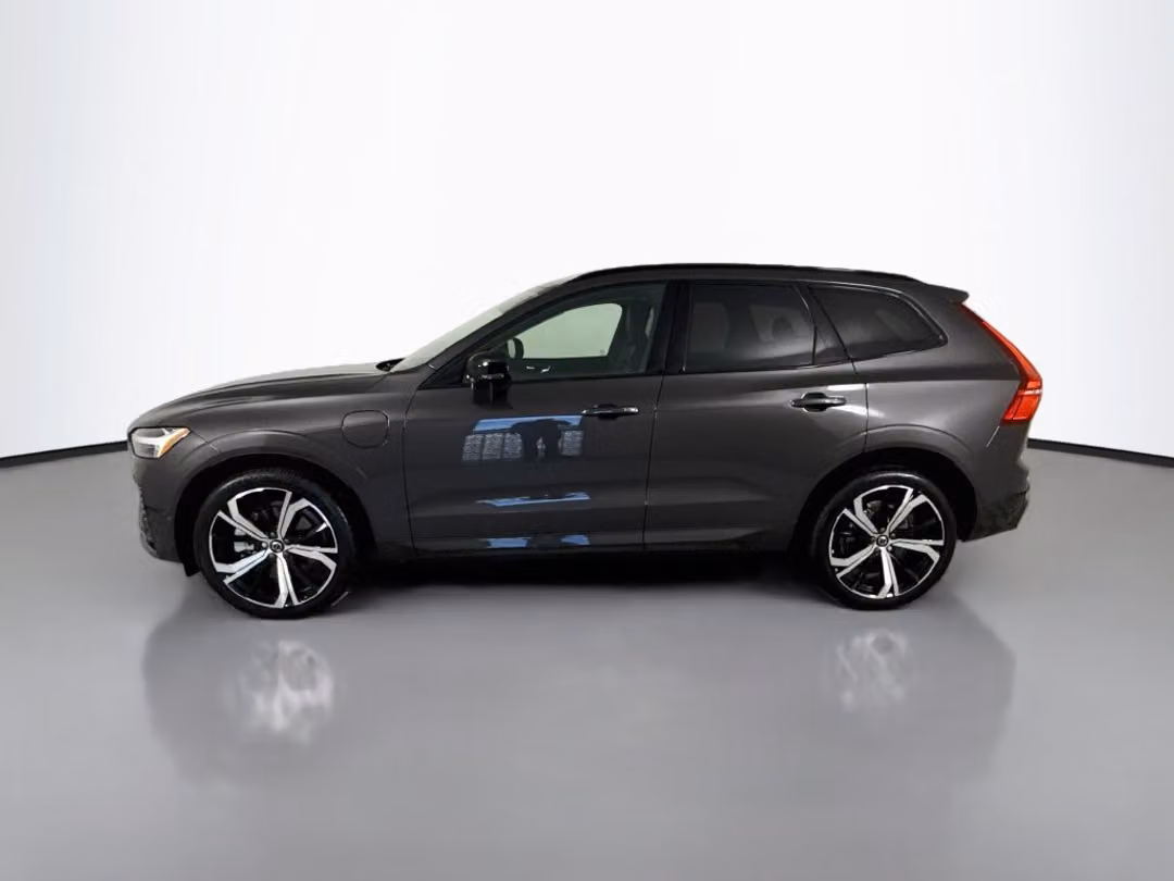 2024 Volvo Xc60 Recharge Plug-In Hybrid Ultimate - Image 2