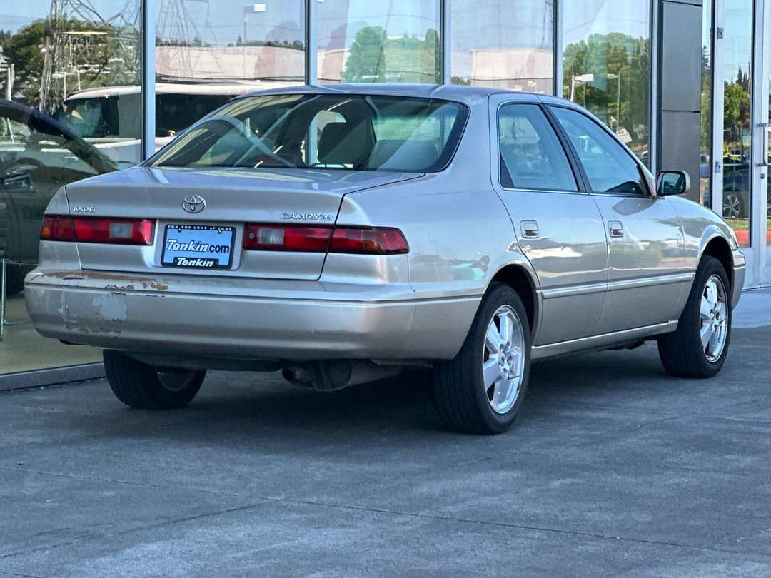 1999 Toyota Camry CE - Image 3