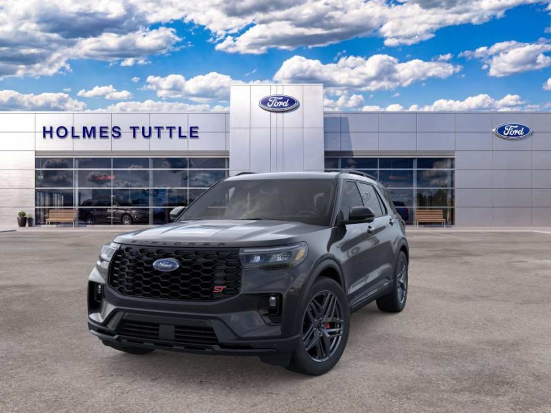 2026 Ford Explorer ST - Image 2