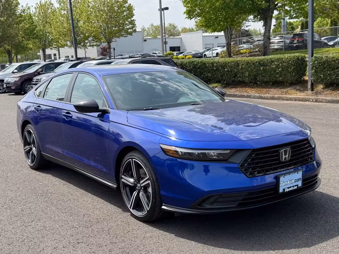 2026 Honda Accord Hybrid Sport - Image 2