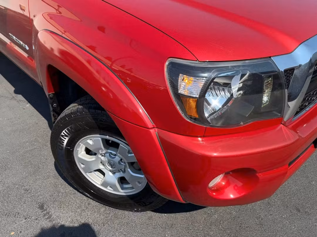 2011 Toyota Tacoma Base - Image 2
