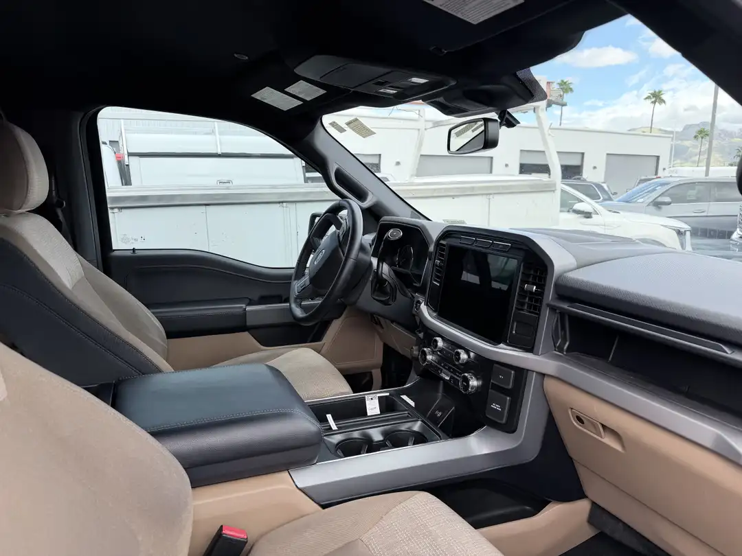 2023 Ford F-150 XLT - Image 2