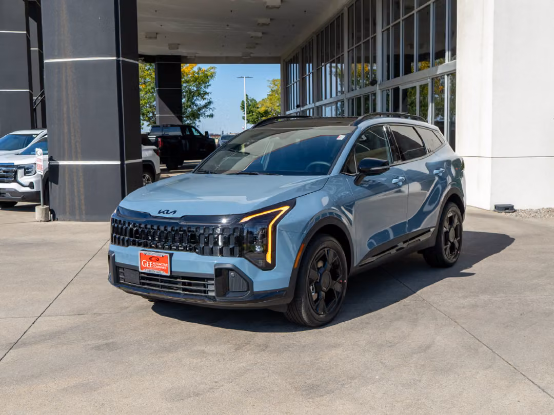 2027 Kia Sportage Hybrid XLine - Image 3
