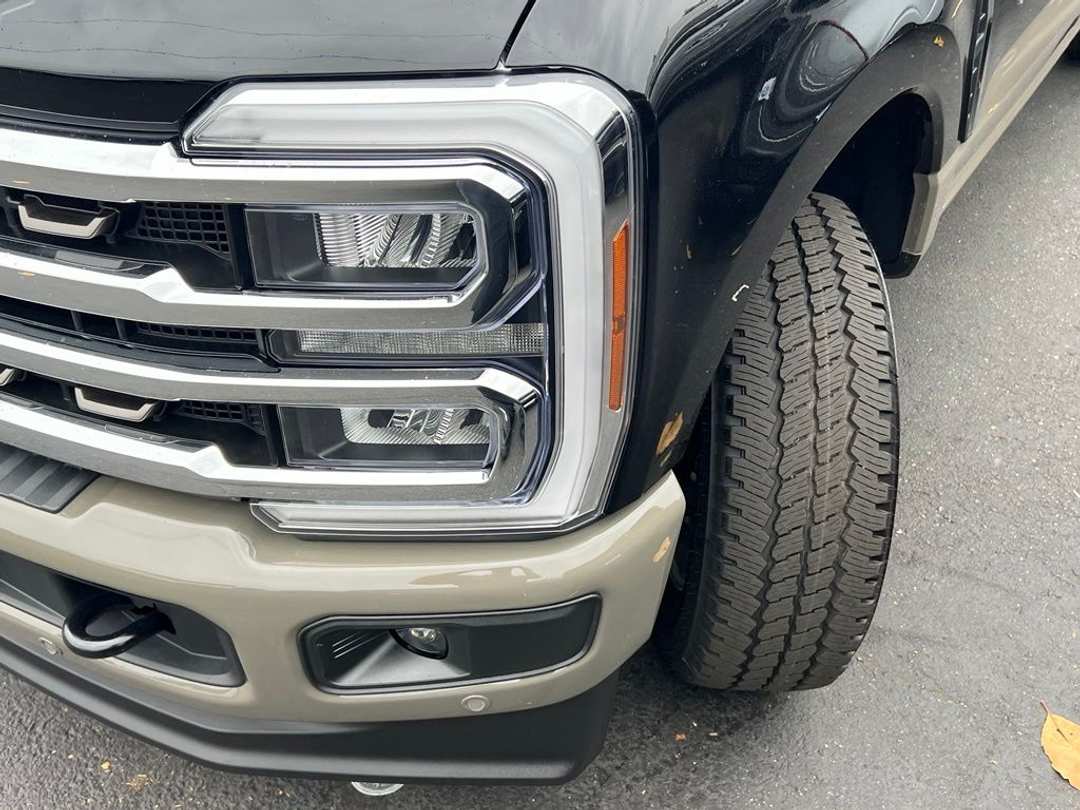 2026 Ford F-250Sd - Image 2