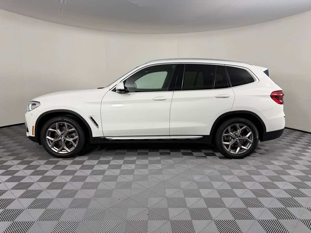 2020 BMW X3 xDrive30i - Image 2