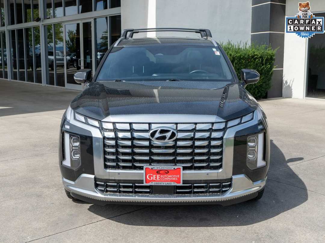 2023 Hyundai Palisade Calligraphy - Image 2