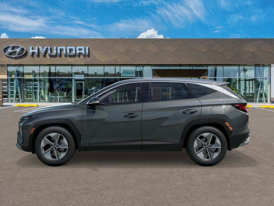 2026 Hyundai Tucson Hybrid SEL - Image 3