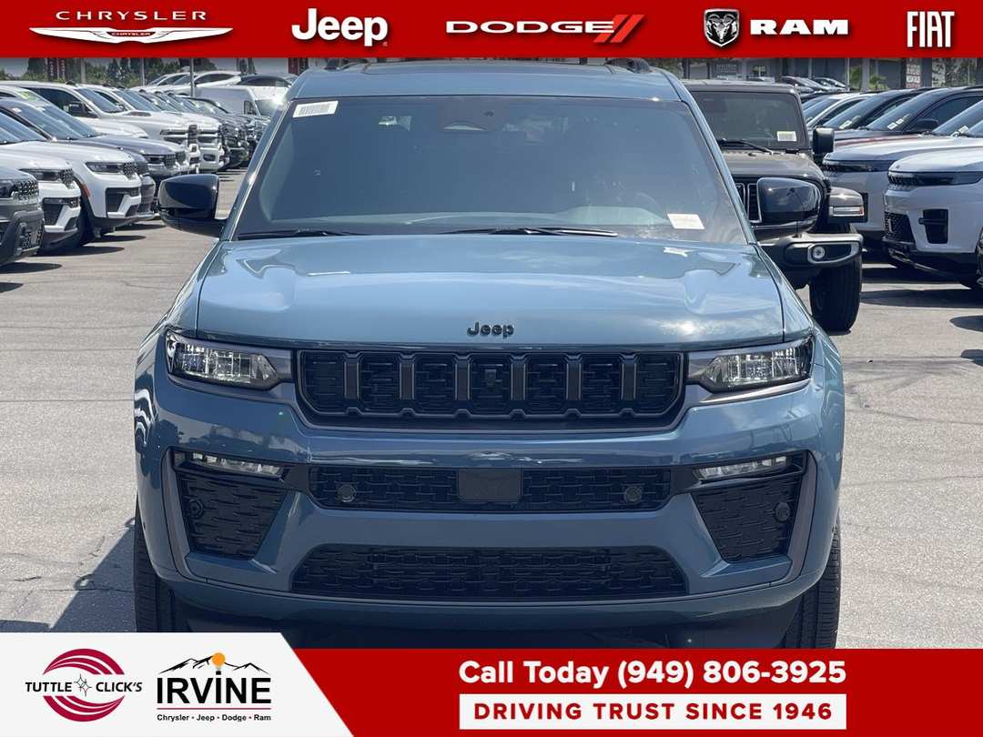 2026 Jeep Grand Cherokee L Limited Reserve - Image 2