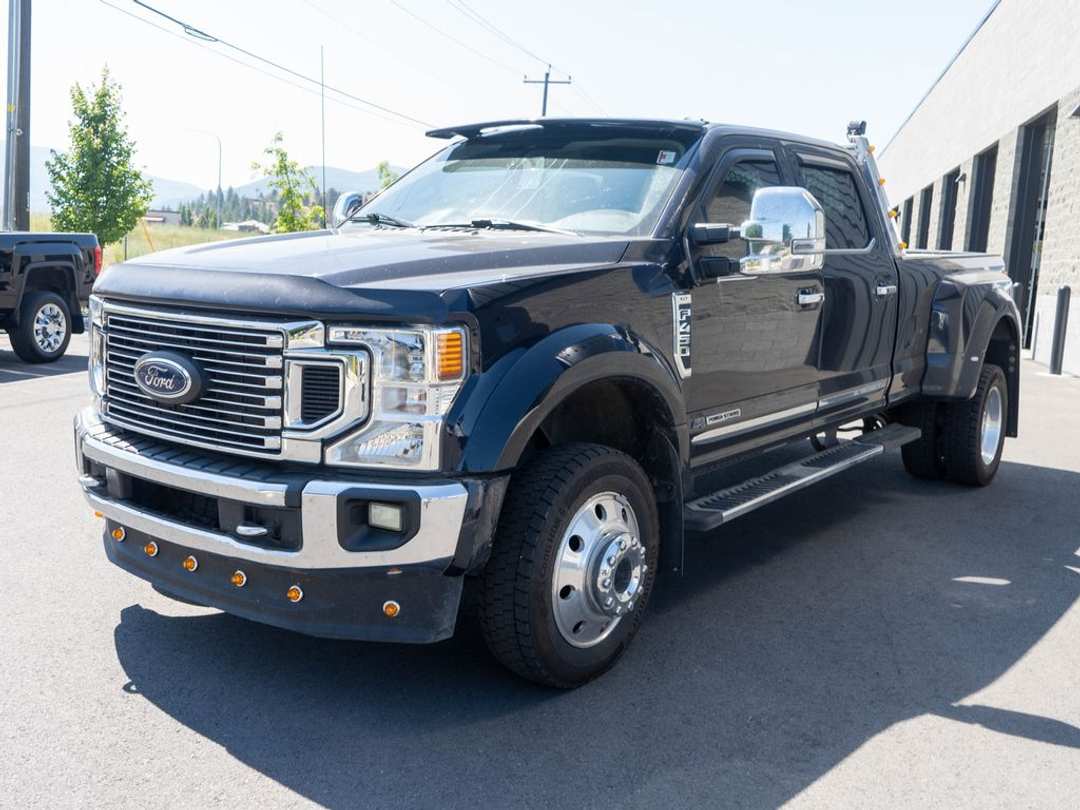2021 Ford F-450Sd XLT - Image 3