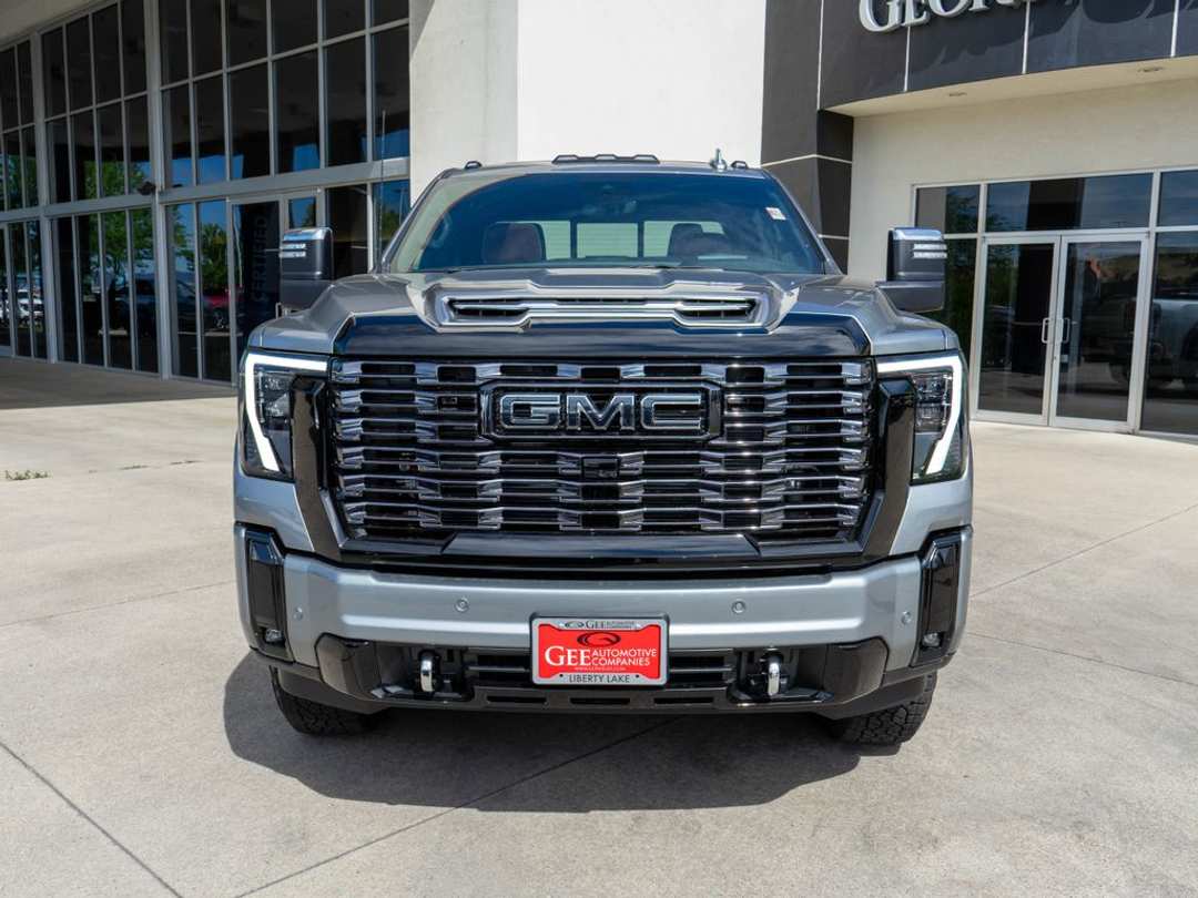2026 GMC Sierra 3500Hd Denali Ultimate - Image 2