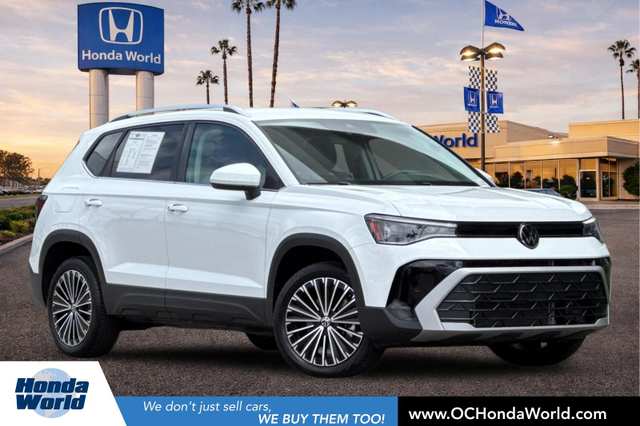 2025 Volkswagen Taos 1.5T SE