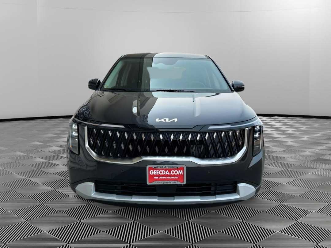 2027 Kia Carnival Hybrid LXS - Image 2