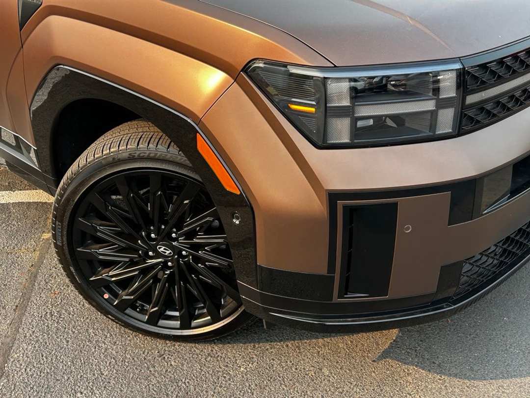 2026 Hyundai Santa Fe Calligraphy - Image 2