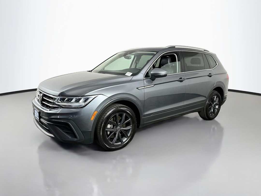 2022 Volkswagen Tiguan 2.0T SE - Image 3