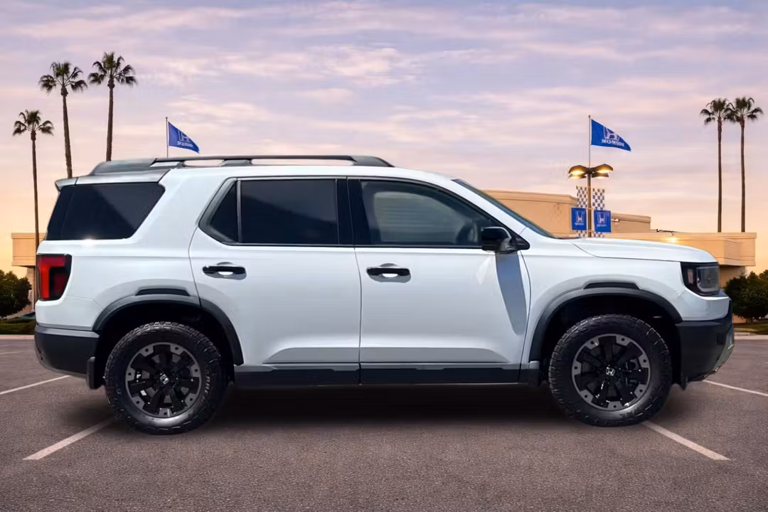 2026 Honda Passport TrailSport Elite - Image 3