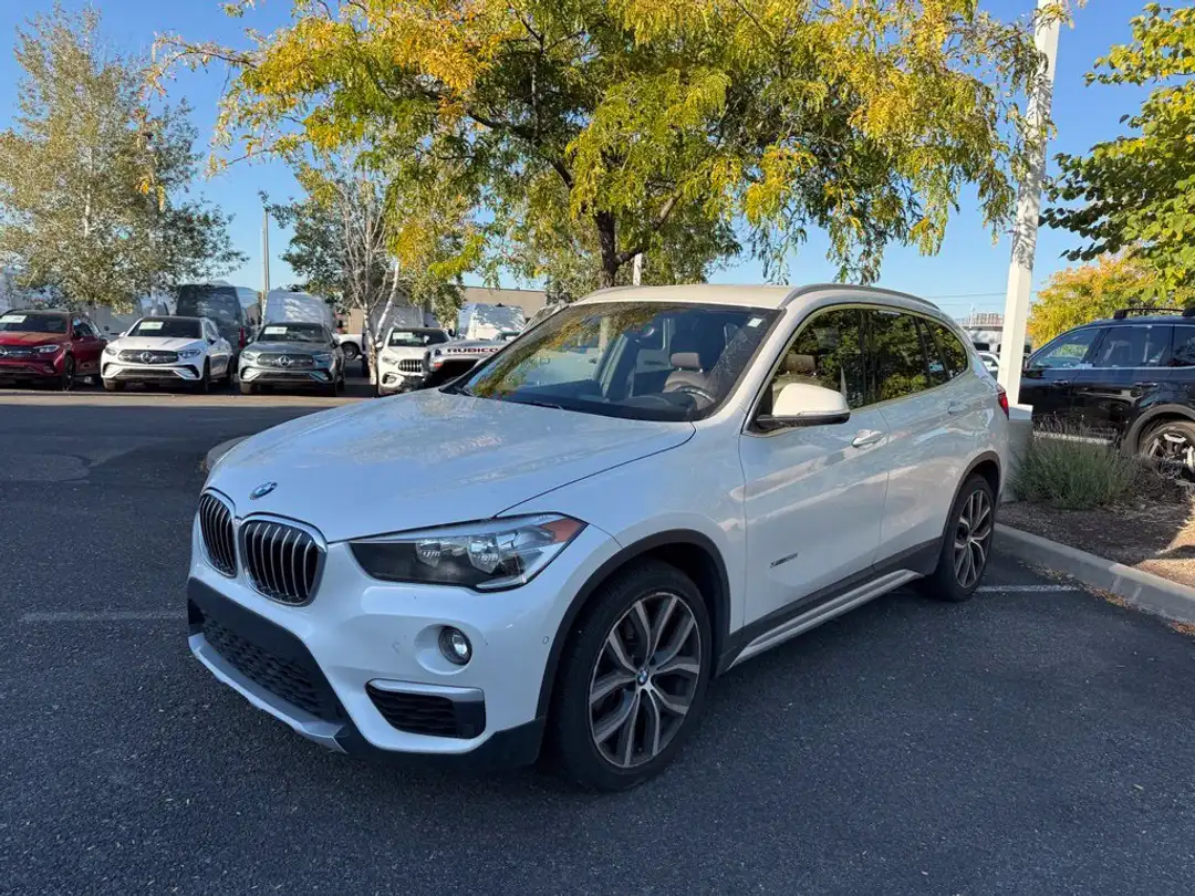 2017 BMW X1 xDrive28i - Image 3