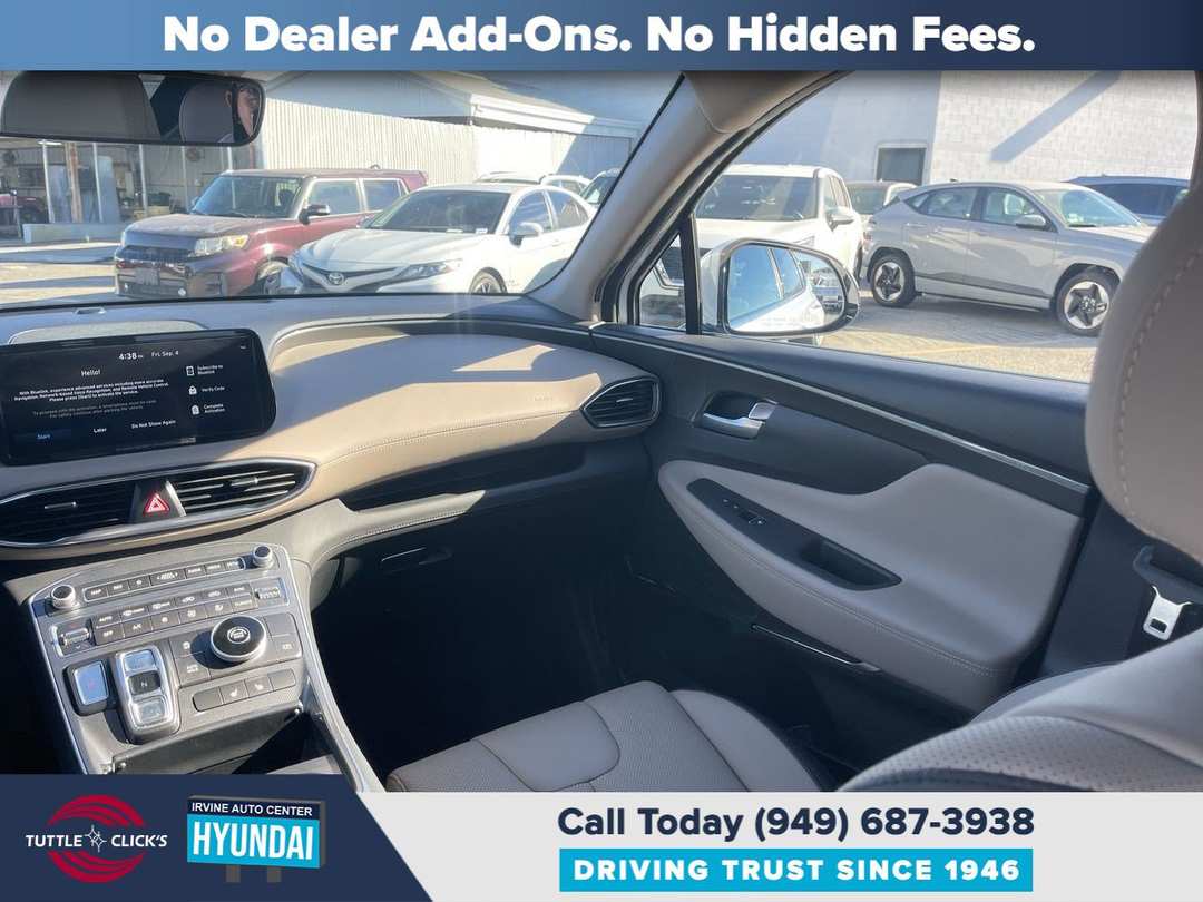 2023 Hyundai Santa Fe SEL - Image 3