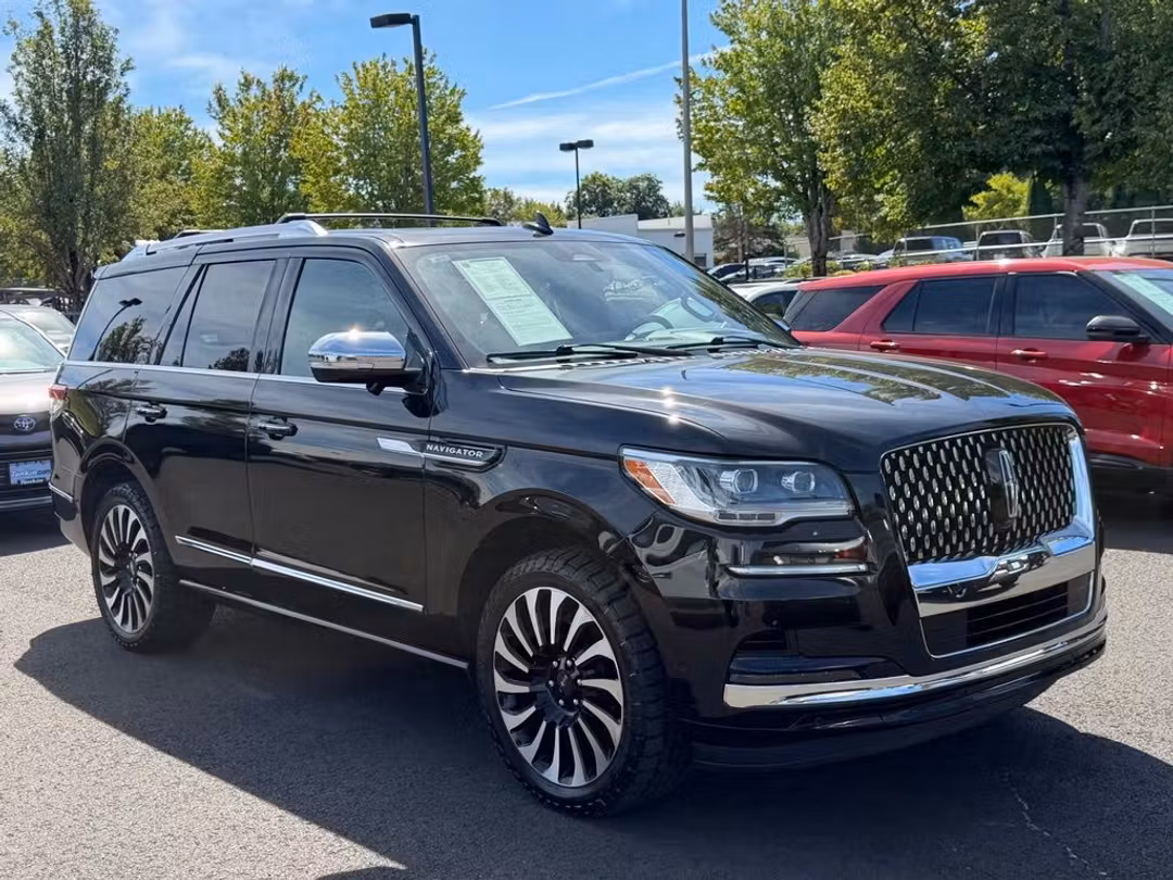 2024 Lincoln Navigator Black Label - Image 2