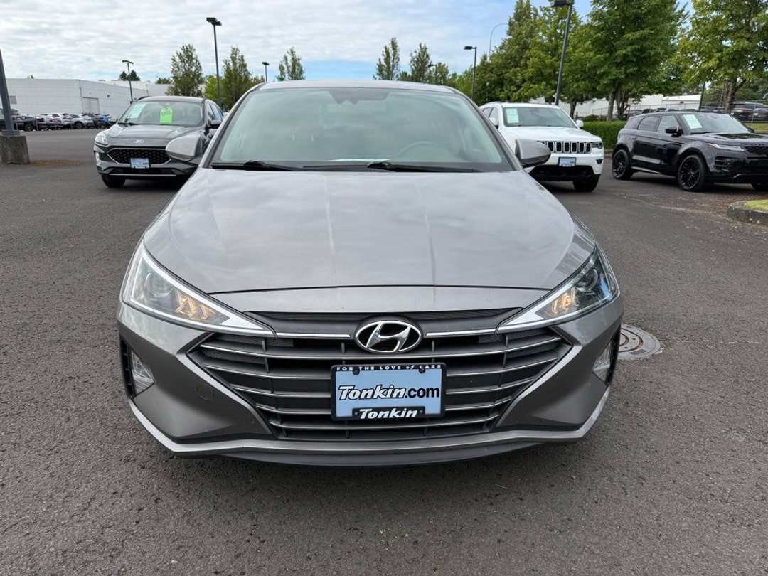2020 Hyundai Elantra Value Edition - Image 2
