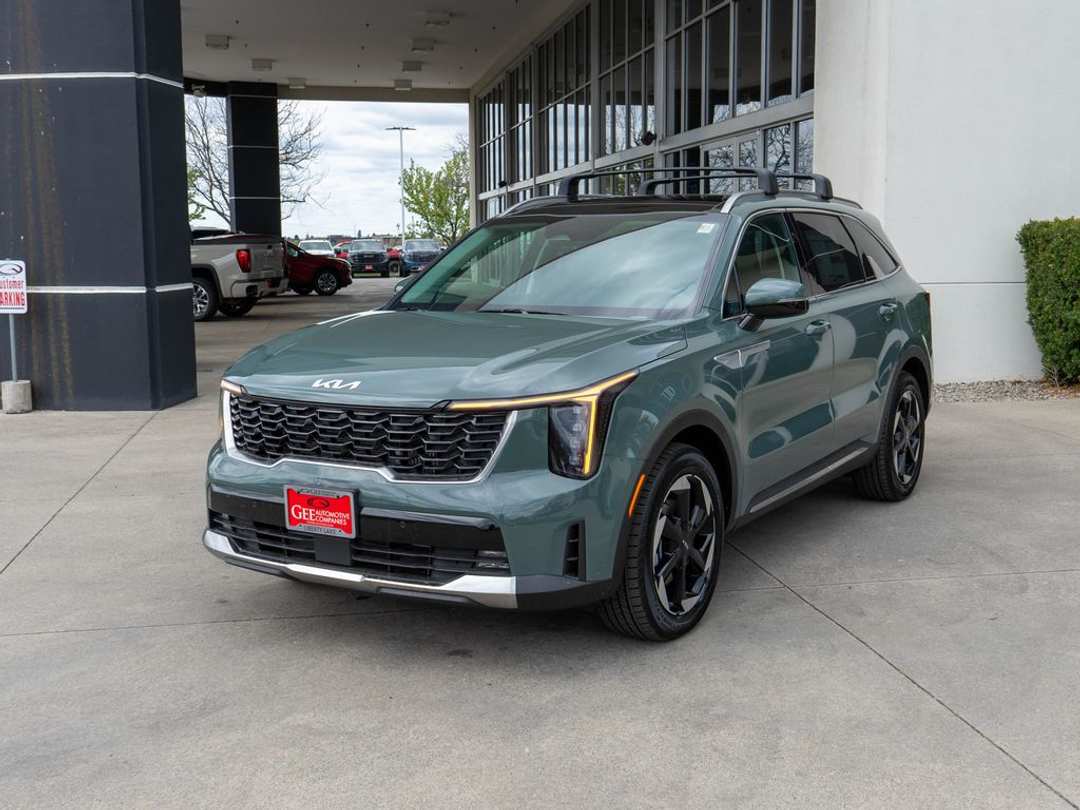 2026 Kia Sorento Hybrid EX - Image 3