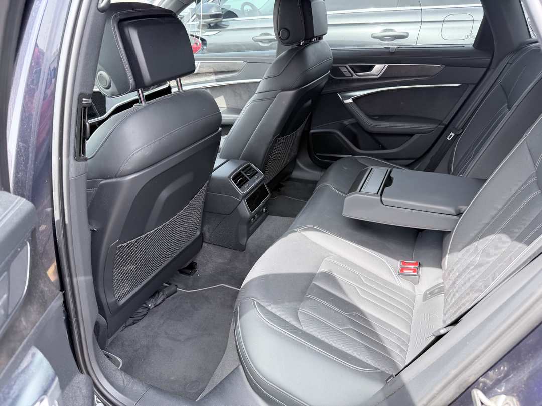 2019 Audi A6 Premium Plus - Image 3