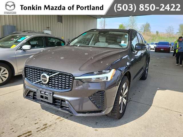 2023 Volvo Xc60 Recharge Plug-In Hybrid T8 Plus Dark Theme