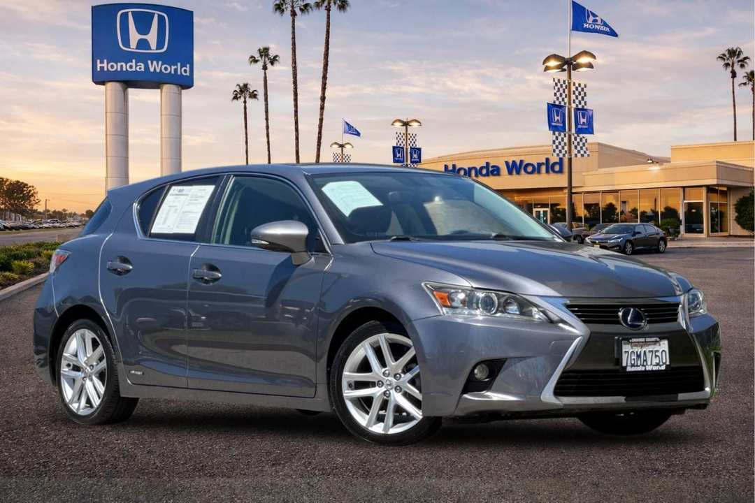 2014 Lexus Ct 200h - Image 2