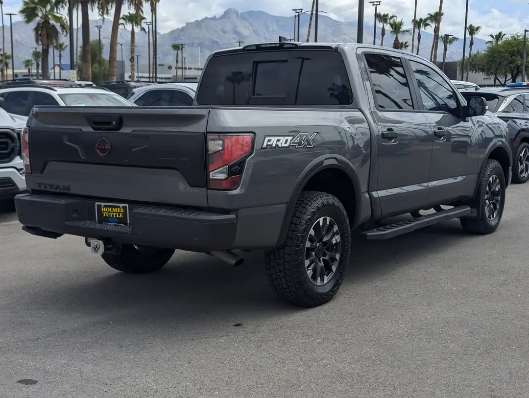 2024 Nissan Titan PRO4X - Image 2