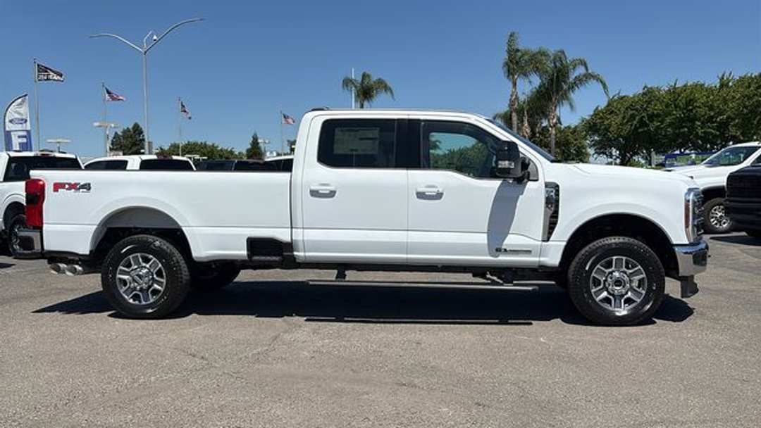 2026 Ford F-250Sd Lariat - Image 2