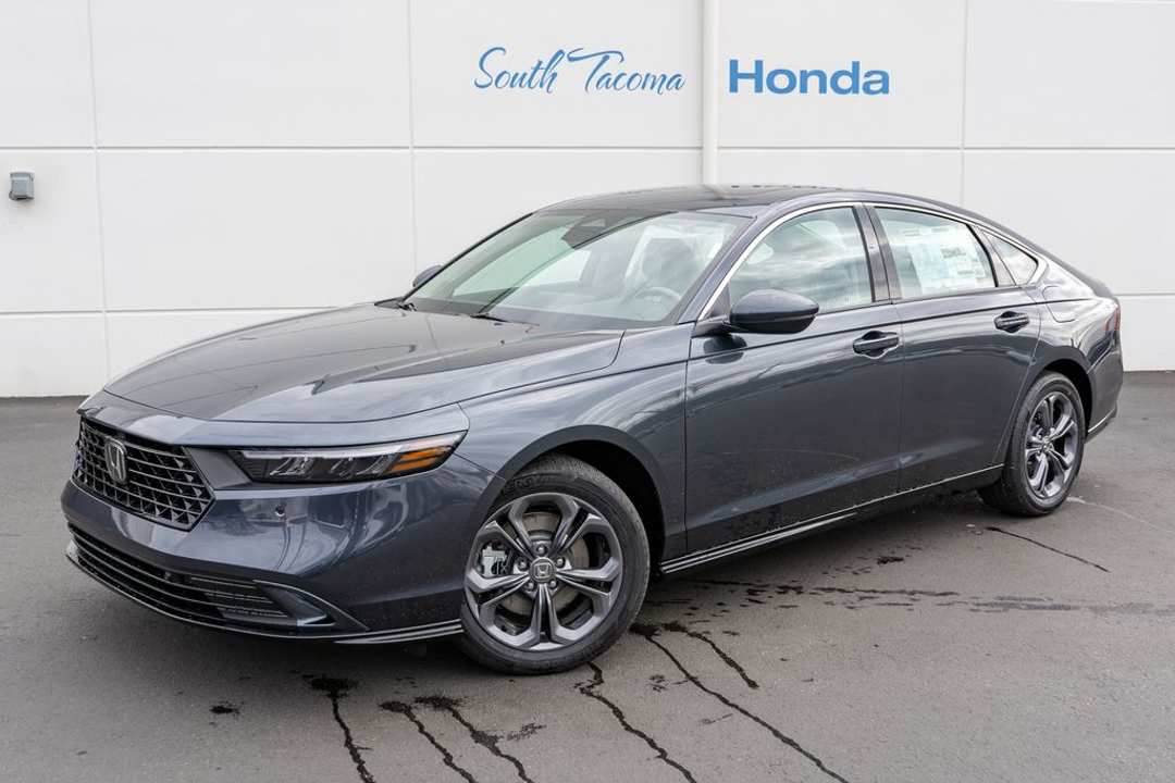 2026 Honda Accord Hybrid EXL - Image 2