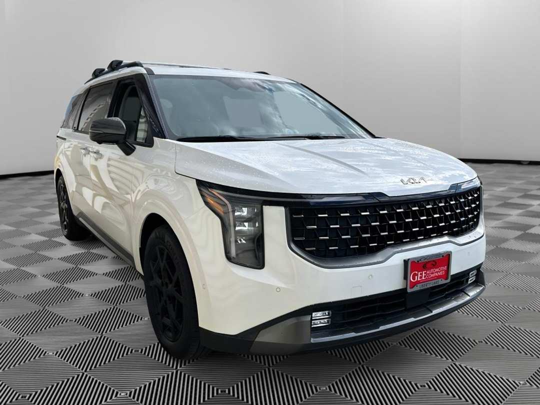2026 Kia Carnival SX - Image 3