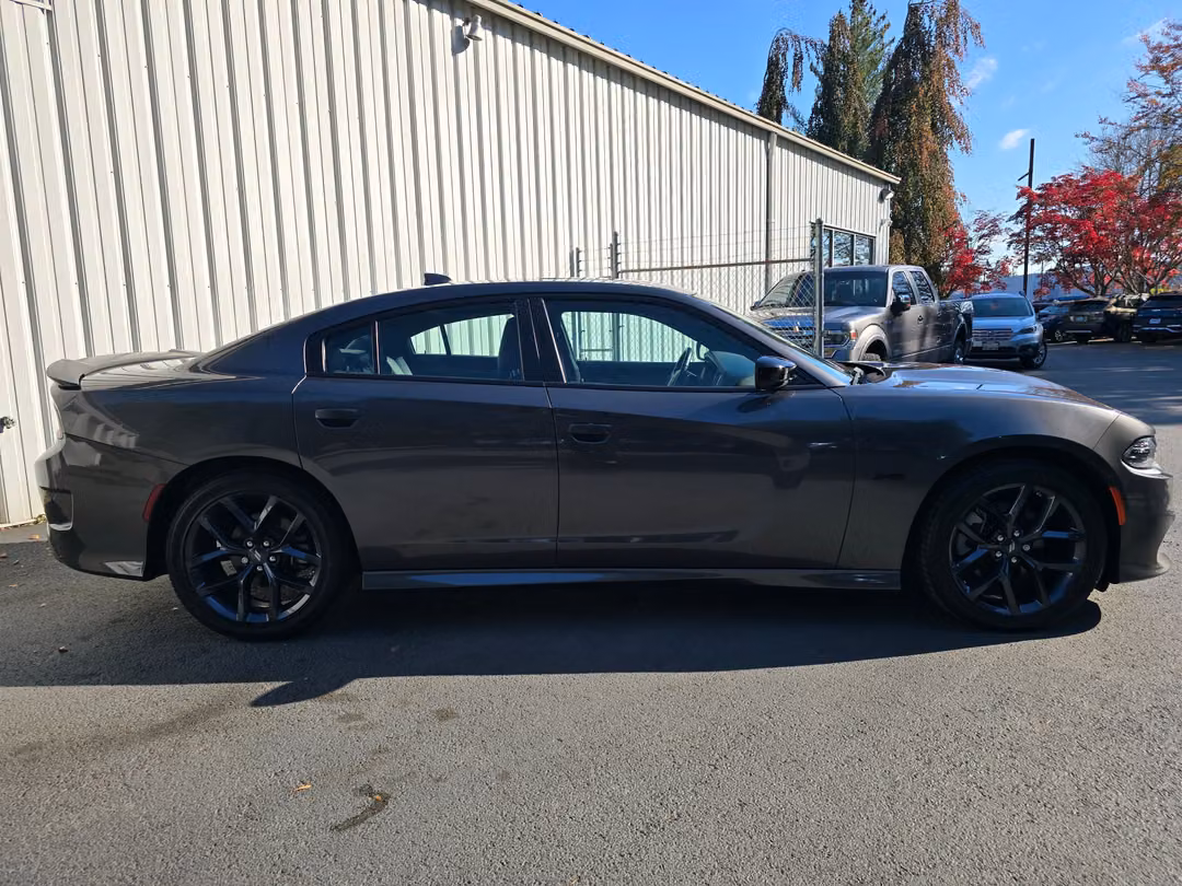 2023 Dodge Charger R/T - Image 3