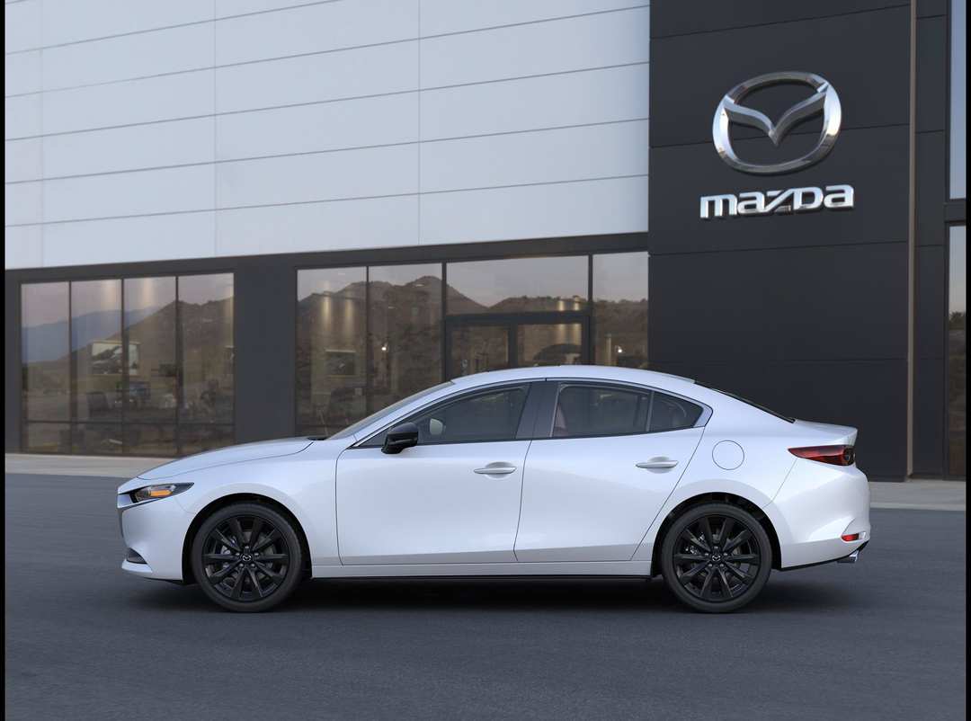 2026 MAZDA Mazda3 2.5 S Carbon Edition - Image 3