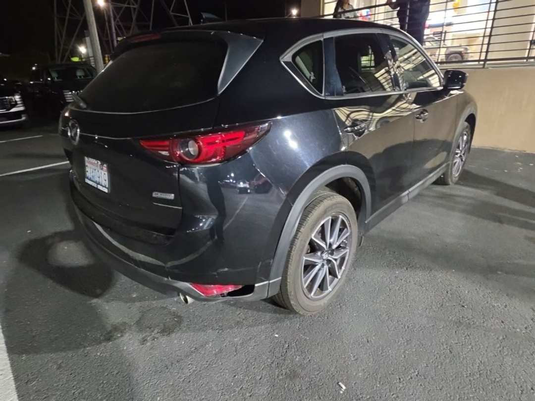 2018 MAZDA CX-5 Grand Touring - Image 2