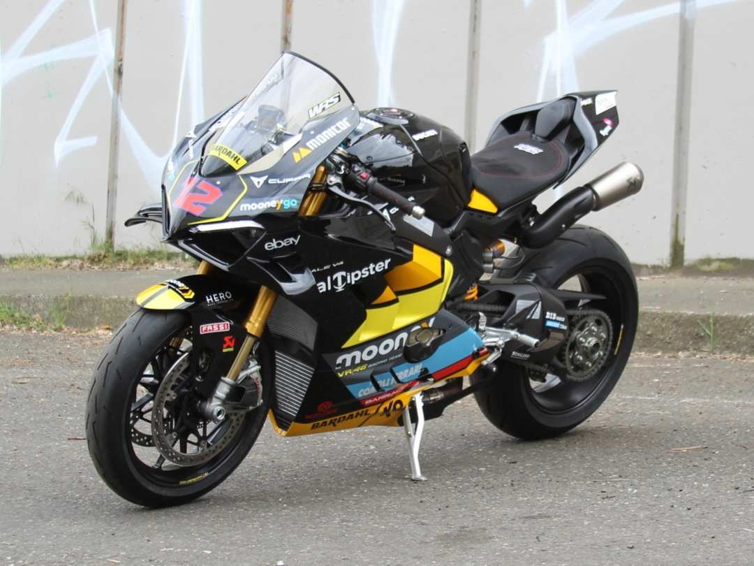 2024 Ducati Panigale V4 Bezzecchi 2023 Racing Replica - Image 3