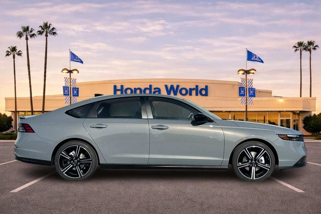 2026 Honda Accord Hybrid Sport - Image 3