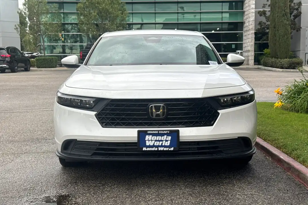 2023 Honda Accord LX - Image 3