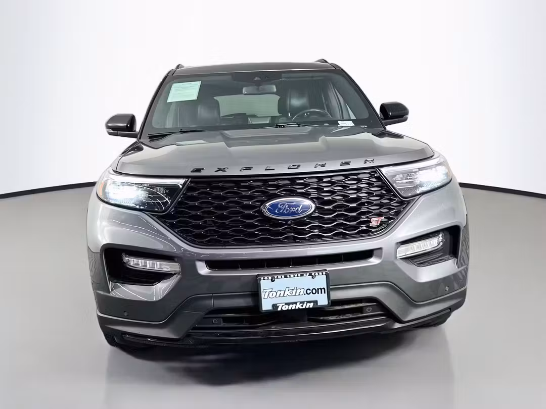 2021 Ford Explorer ST - Image 2