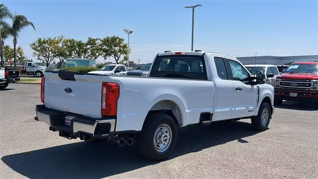 2026 Ford F-350Sd XL - Image 3