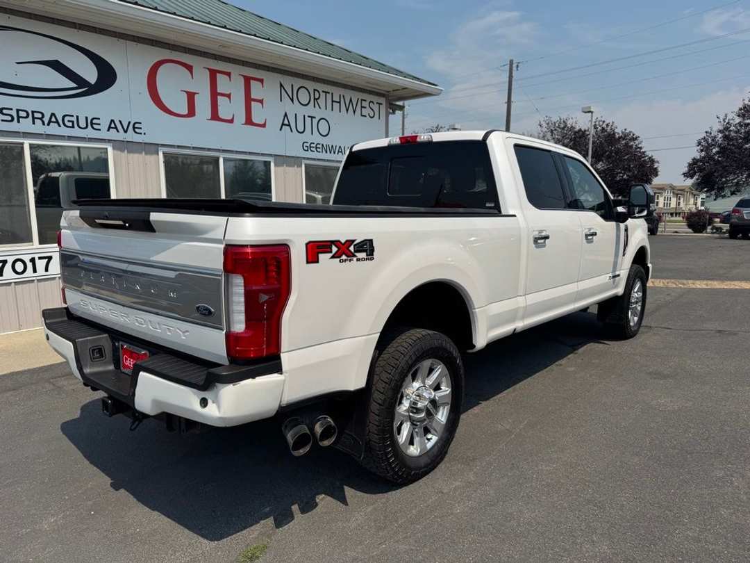 2017 Ford F-350Sd Platinum - Image 3