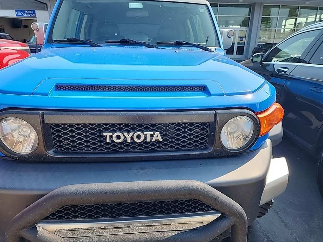 2007 Toyota Fj Cruiser Base - Image 2