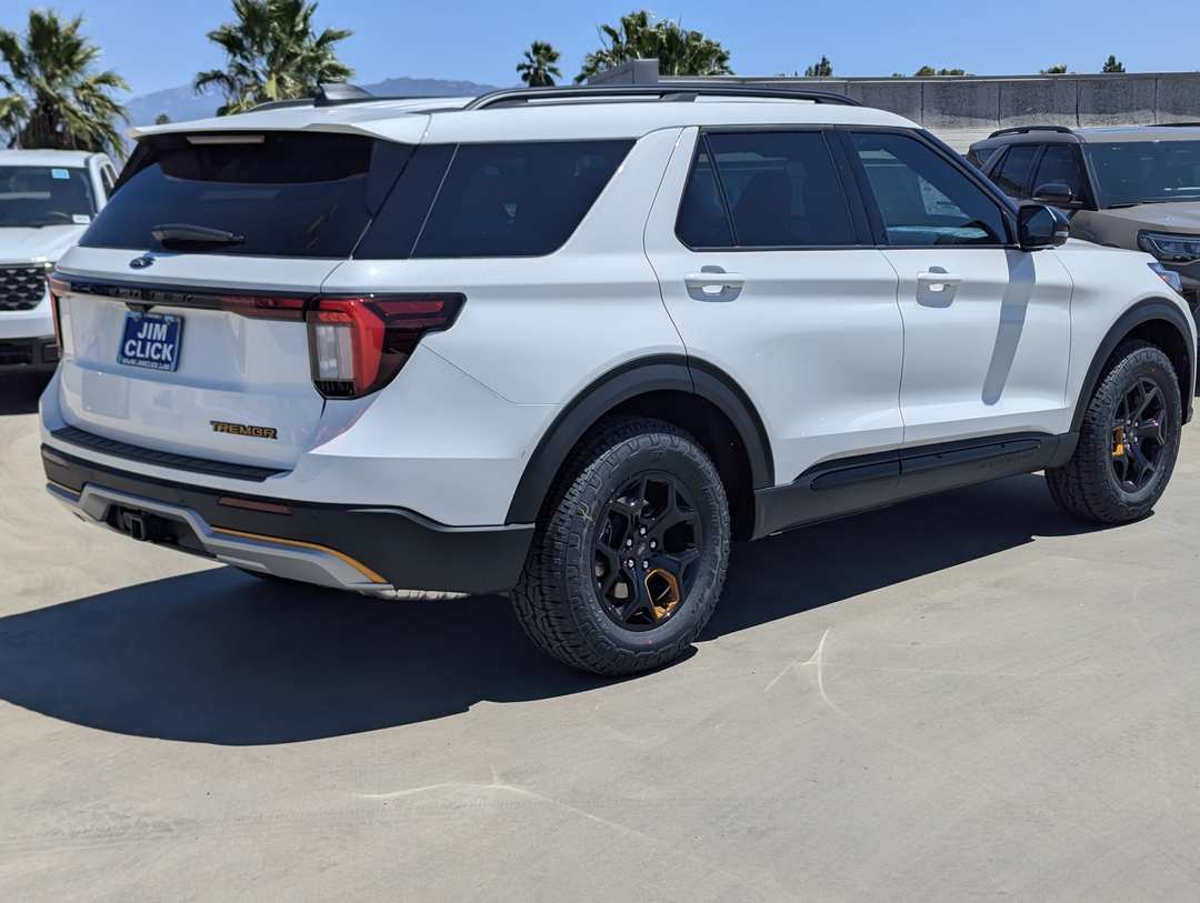 2026 Ford Explorer Tremor - Image 2