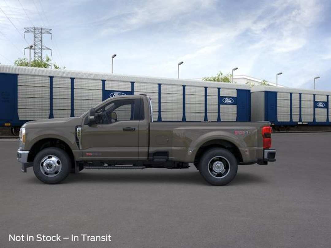 2026 Ford F-350Sd XLT - Image 3