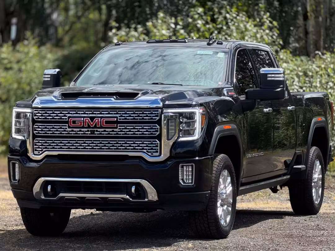 2022 GMC Sierra 3500Hd Denali - Image 3