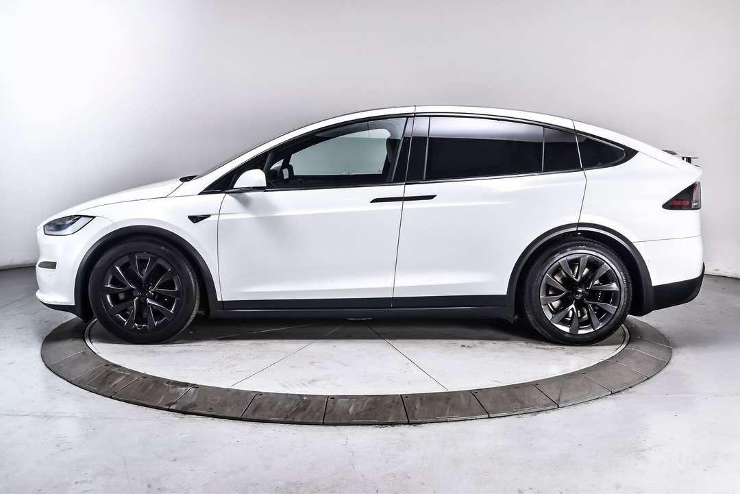 2022 Tesla Model X Base - Image 3