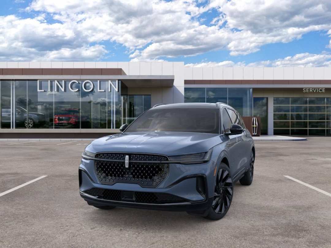 2026 Lincoln Nautilus Reserve - Image 2