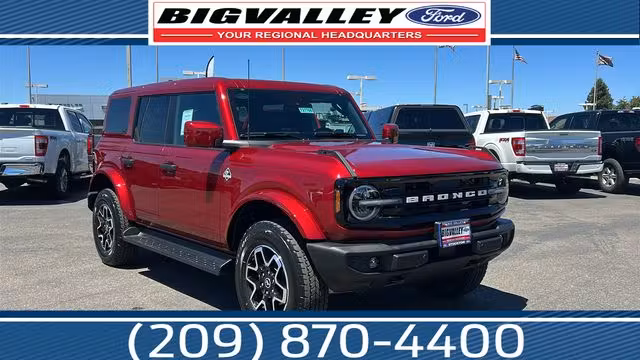 2026 Ford Bronco Outer Banks