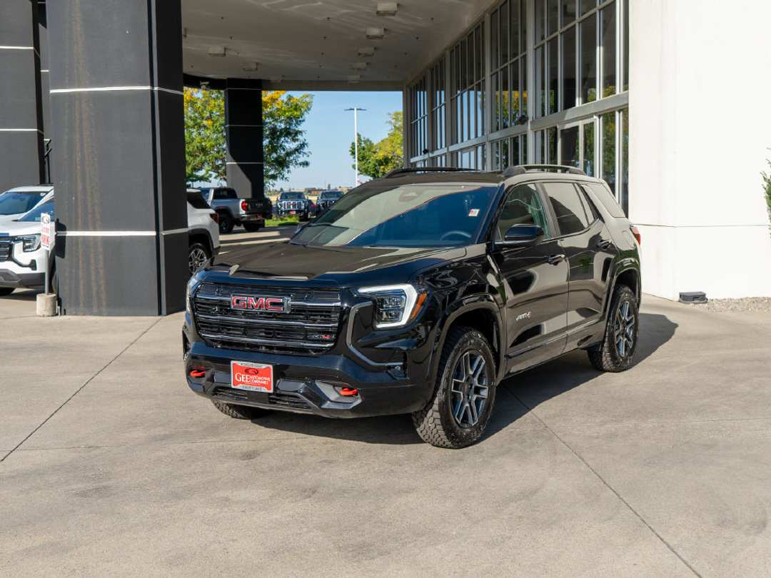 2027 GMC Terrain AT4 - Image 3