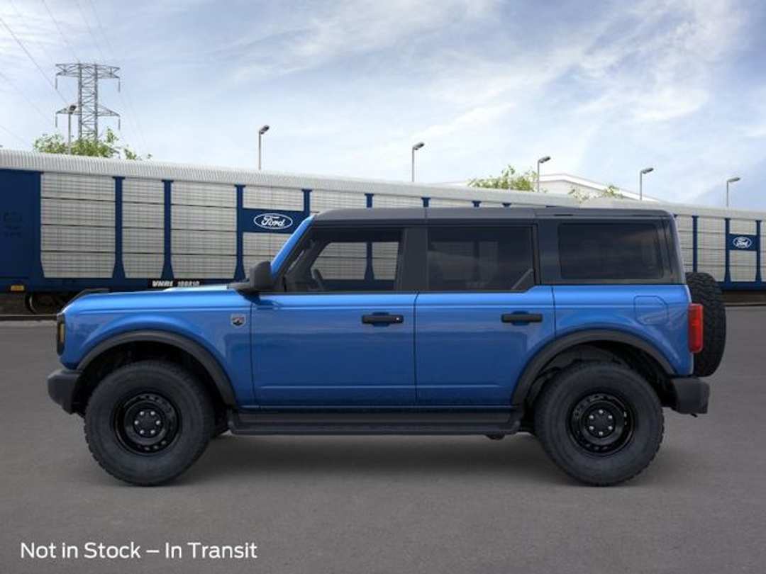 2026 Ford Bronco Big Bend - Image 3