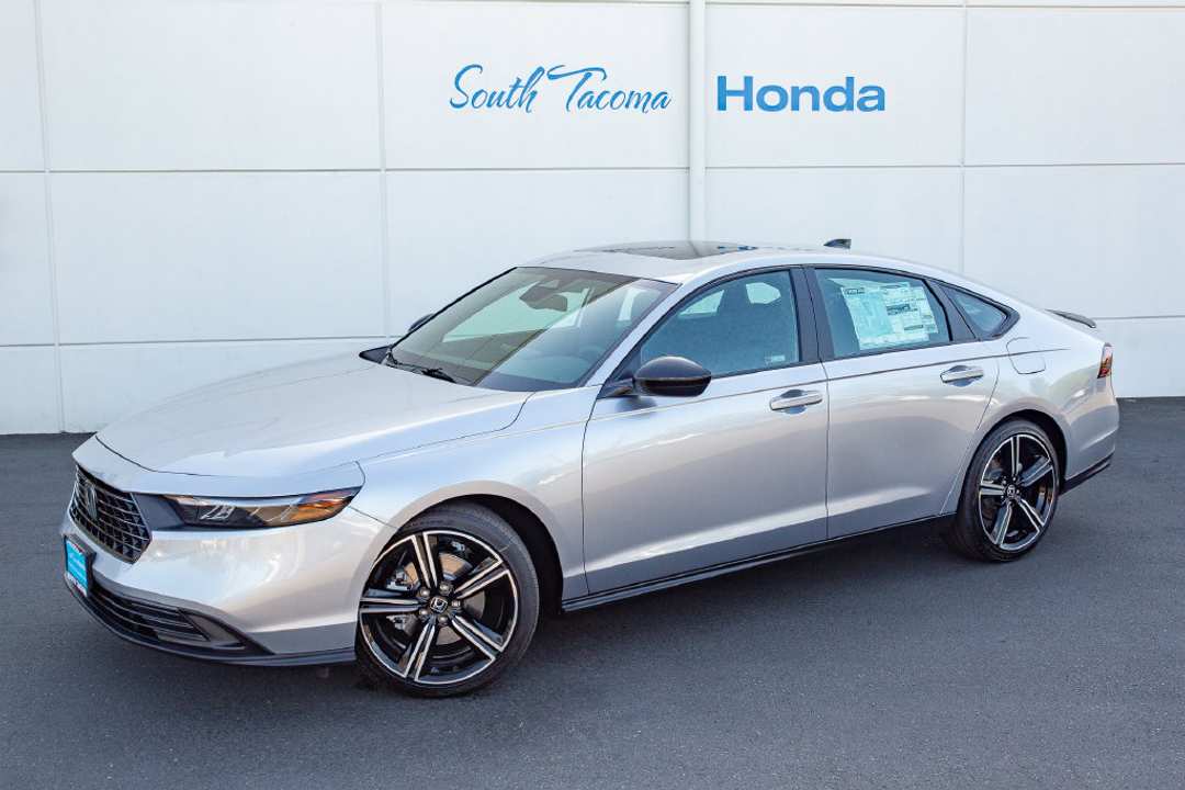 2026 Honda Accord Hybrid Sport - Image 2